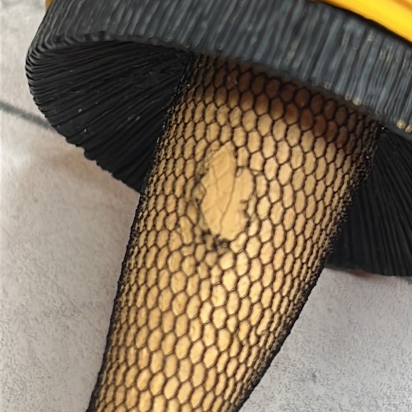 Seasons from Hallmark Holiday Ornament Leg Lamp from the movie A Christmas Story - Picture 8 of 8